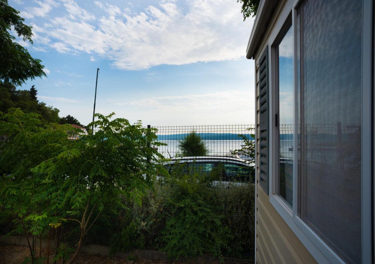 Mediteran Travel Mobile Homes Uvala Slana Selce Exterior foto