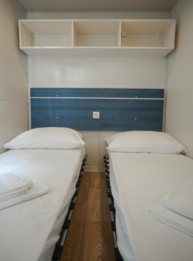 Mediteran Travel Mobile Homes Uvala Slana Selce Exterior foto