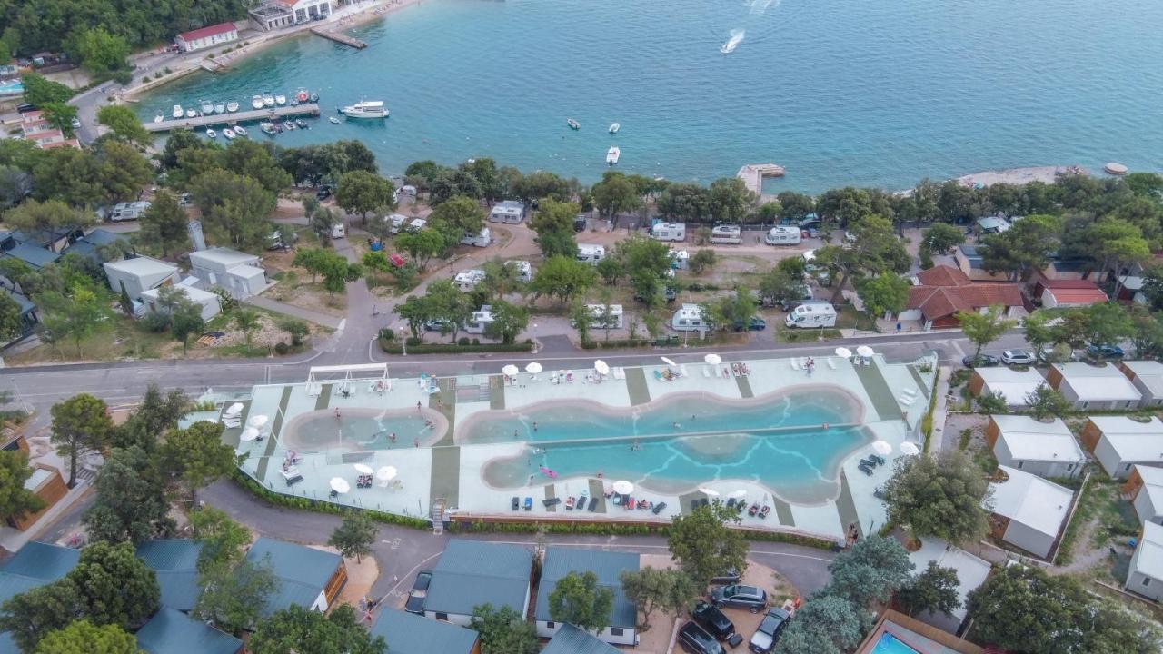 Mediteran Travel Mobile Homes Uvala Slana Selce Exterior foto